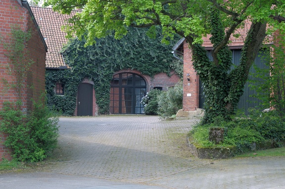 Eine schöne Hofeinfahrt