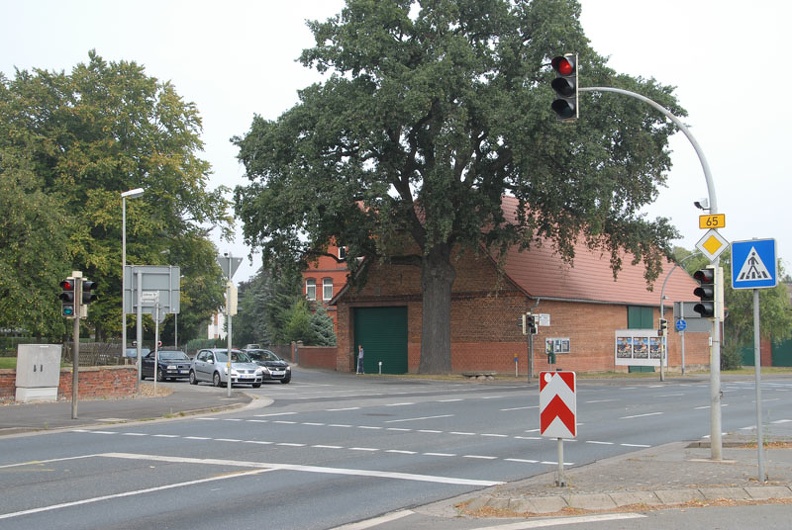 Kreuzung Golterner Straße (B 65)/Lügensteinstraße 10.8.2009