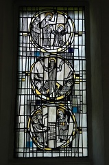 Fenster im Altarraum rechts