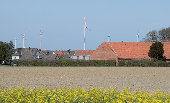 Windenergie über Wichtringhausen