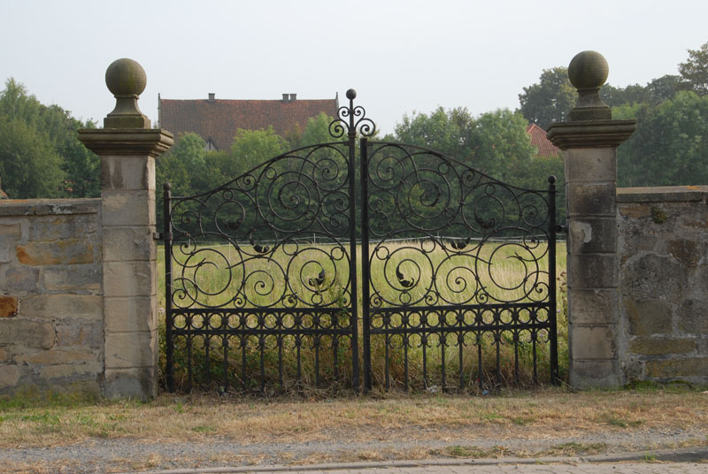 Mauer des Rittergutes in der Mindener Straße